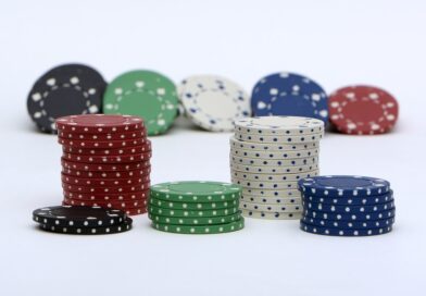 poker pod drobnohledem